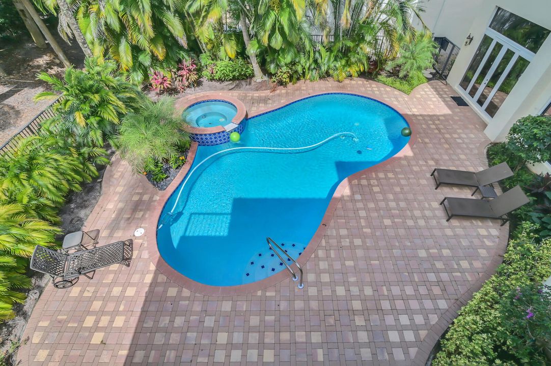 En Renta: $18,999 (6 camas, 5 baños, 5511 Pies cuadrados)