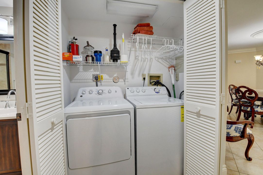 Под контрактом: $8,500 (2 спален, 2 ванн, 1513 Квадратных фут)