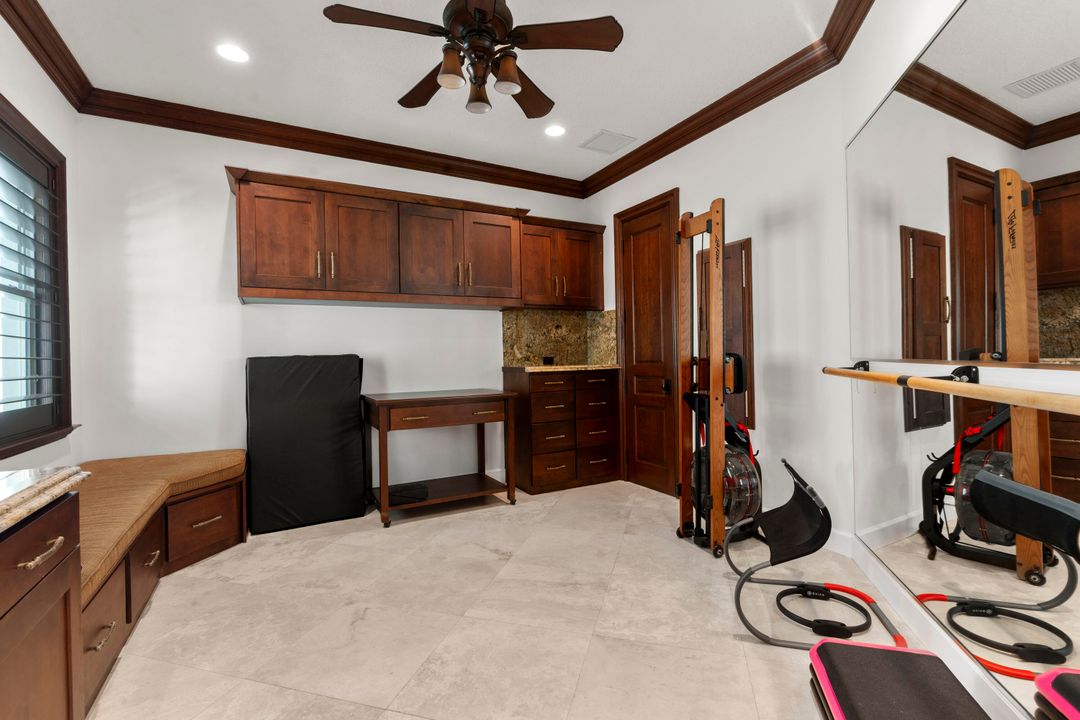 For Sale: $2,350,000 (7 beds, 6 baths, 5458 Square Feet)