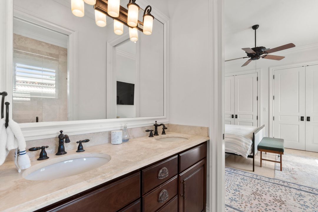 For Sale: $2,350,000 (7 beds, 6 baths, 5458 Square Feet)