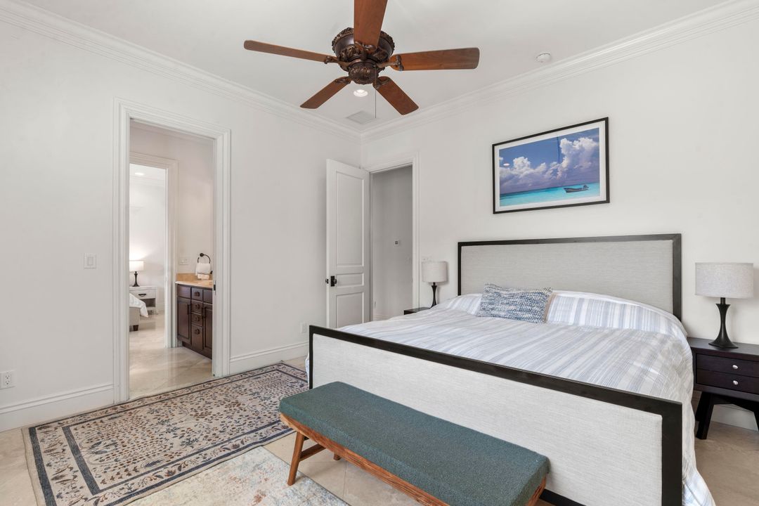 For Sale: $2,350,000 (7 beds, 6 baths, 5458 Square Feet)