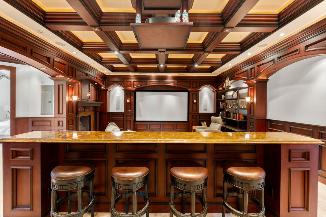 For Sale: $2,350,000 (7 beds, 6 baths, 5458 Square Feet)