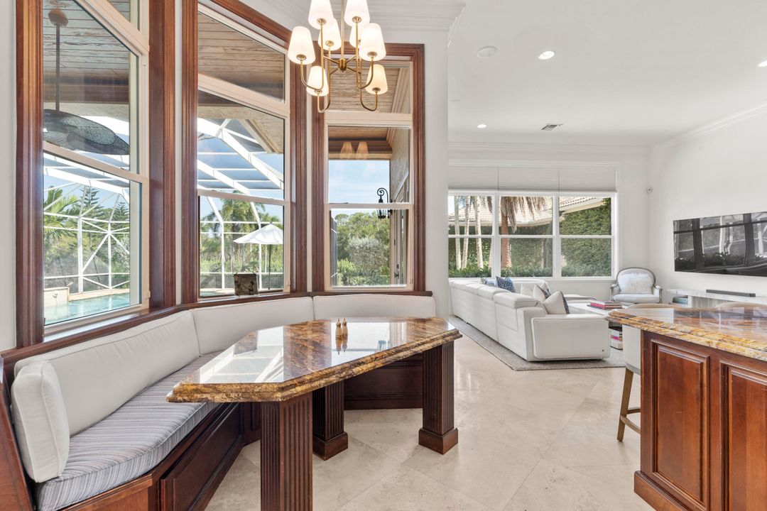 For Sale: $2,350,000 (7 beds, 6 baths, 5458 Square Feet)