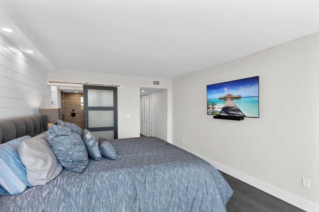 Active With Contract: $1,200,000 (3 beds, 2 baths, 1682 Square Feet)