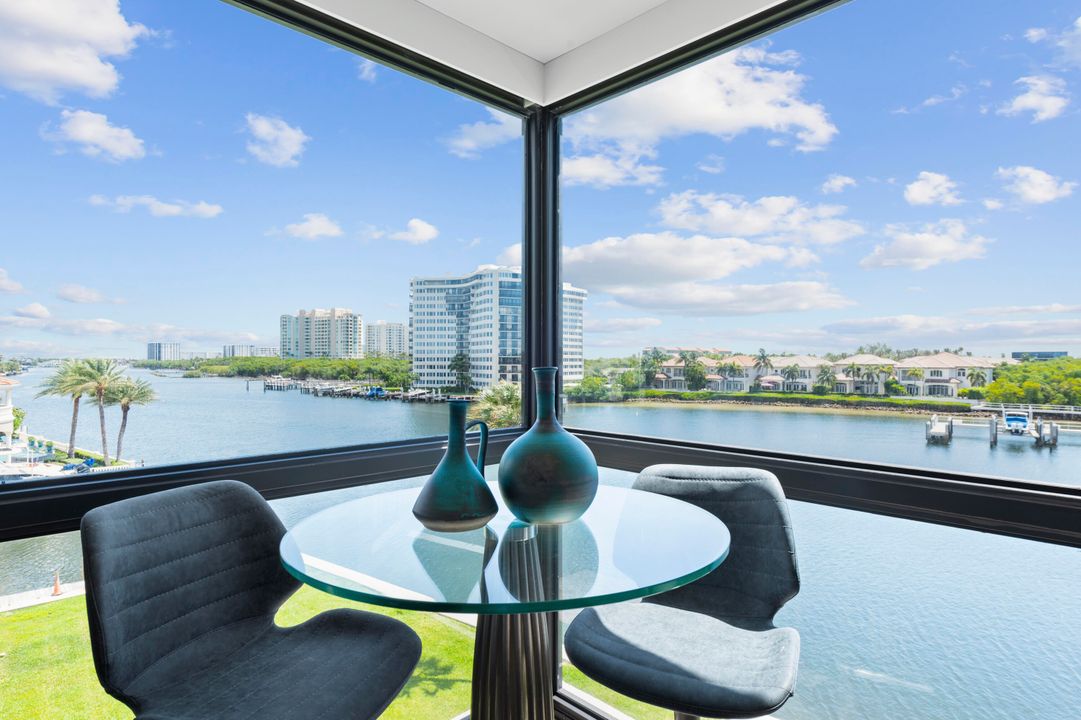 Active With Contract: $1,200,000 (3 beds, 2 baths, 1682 Square Feet)