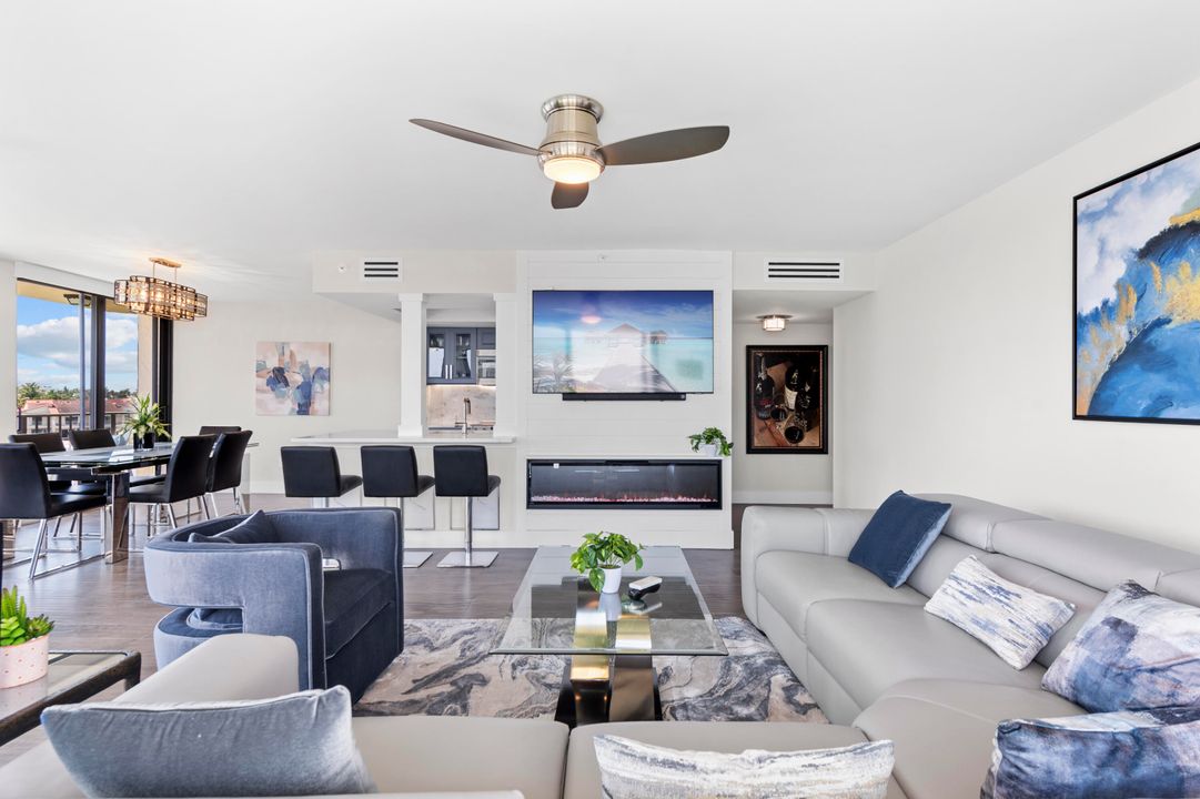 Active With Contract: $1,200,000 (3 beds, 2 baths, 1682 Square Feet)