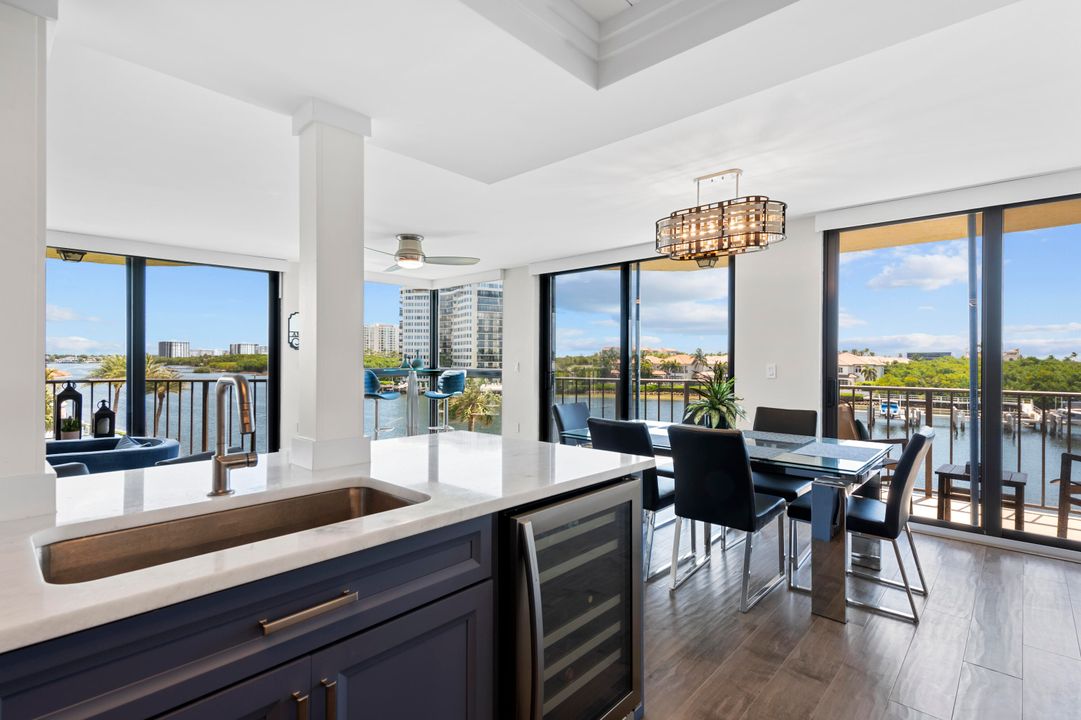 Active With Contract: $1,200,000 (3 beds, 2 baths, 1682 Square Feet)