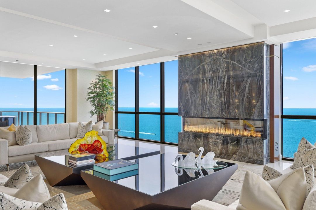 待售: $15,990,000 (4 贝兹, 5 浴室, 10042 平方英尺)