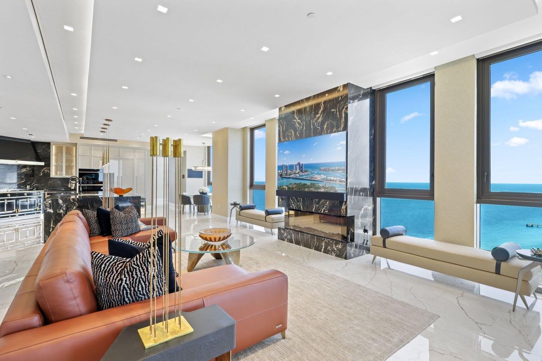 待售: $15,990,000 (4 贝兹, 5 浴室, 10042 平方英尺)