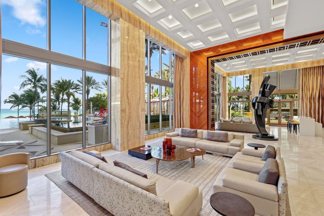 待售: $15,990,000 (4 贝兹, 5 浴室, 10042 平方英尺)