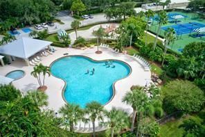 Active With Contract: $359,000 (2 beds, 2 baths, 1525 Square Feet)