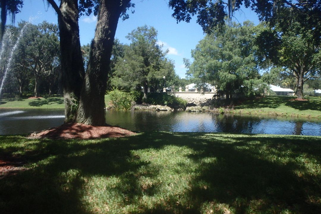 Active With Contract: $359,000 (2 beds, 2 baths, 1525 Square Feet)