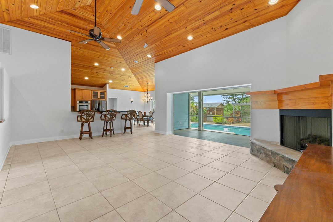 For Sale: $1,499,900 (4 beds, 3 baths, 3285 Square Feet)