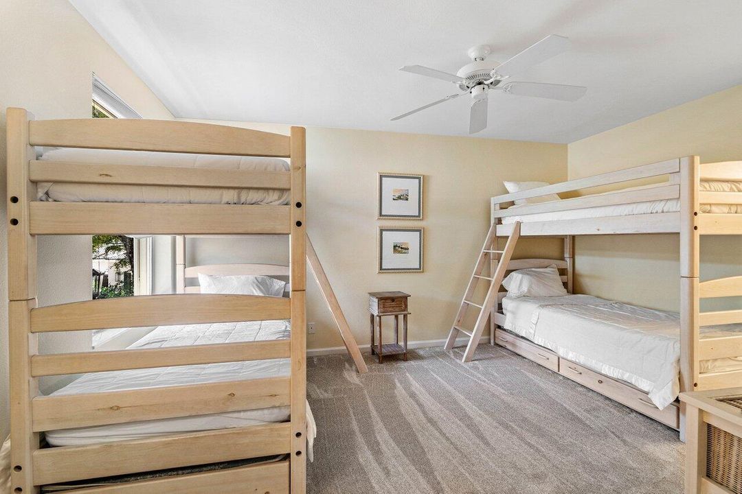 Active With Contract: $17,000 (4 beds, 3 baths, 2613 Square Feet)