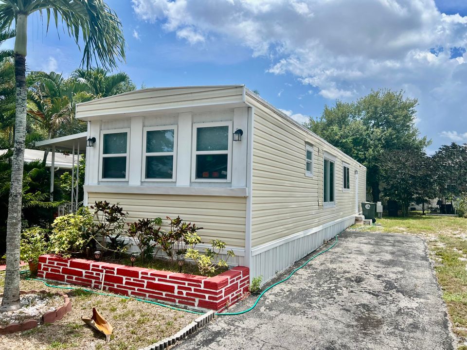 En Venta: $75,000 (2 camas, 2 baños, 1200 Pies cuadrados)