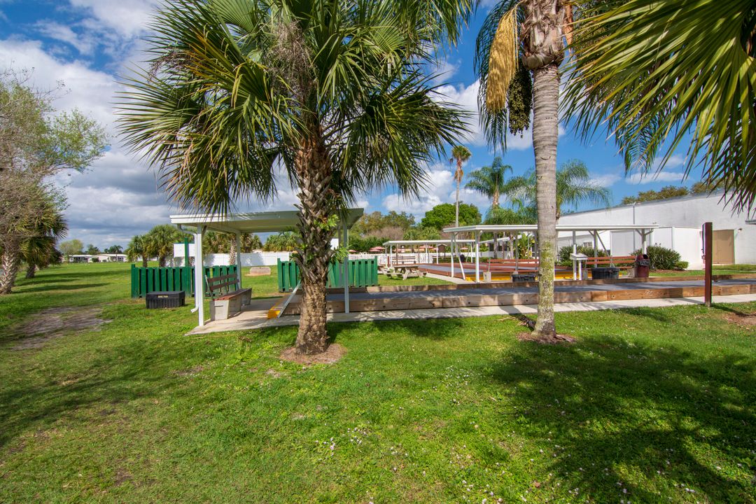 For Sale: $68,000 (2 beds, 2 baths, 1200 Square Feet)