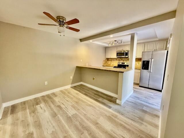 На продажу: $239,200 (2 спален, 2 ванн, 1236 Квадратных фут)