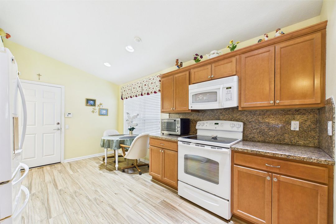 En Venta: $299,999 (3 camas, 2 baños, 1564 Pies cuadrados)