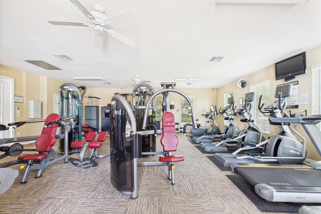 En Venta: $299,999 (3 camas, 2 baños, 1564 Pies cuadrados)