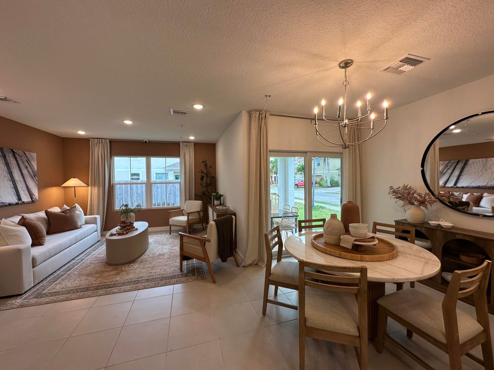 Active With Contract: $411,995 (4 beds, 3 baths, 1609 Square Feet)