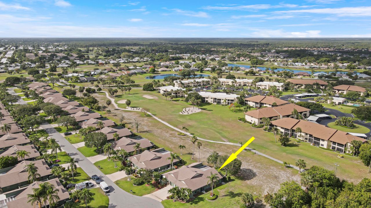 最近租的: $4,000 (2 贝兹, 2 浴室, 1384 平方英尺)