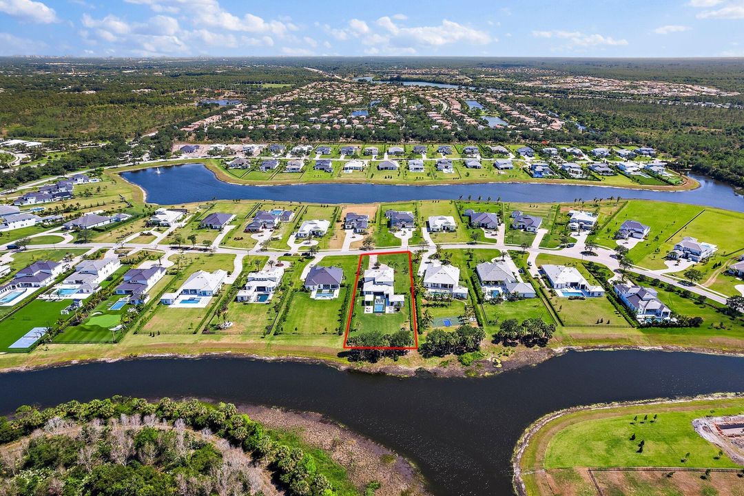 待售: $5,900,000 (7 贝兹, 7 浴室, 5762 平方英尺)