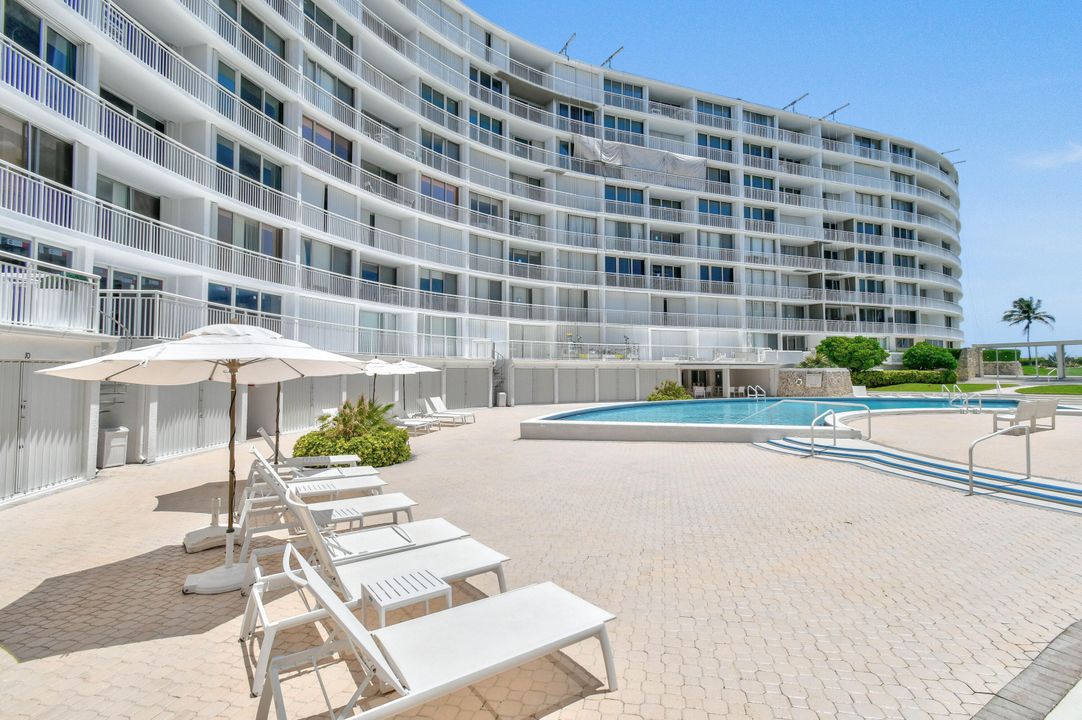 出租: $15,000 (2 贝兹, 2 浴室, 1344 平方英尺)