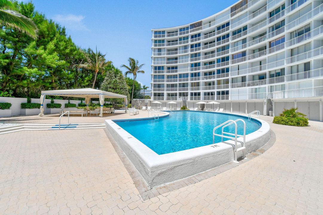 出租: $15,000 (2 贝兹, 2 浴室, 1344 平方英尺)