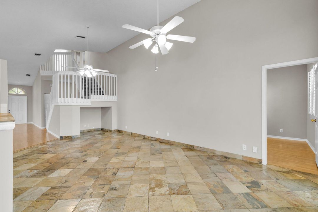 Active With Contract: $425,000 (3 beds, 2 baths, 2070 Square Feet)