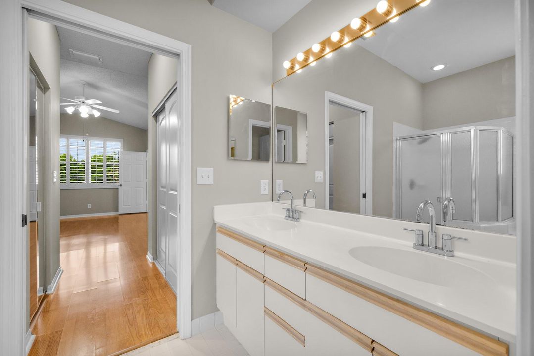 Active With Contract: $425,000 (3 beds, 2 baths, 2070 Square Feet)