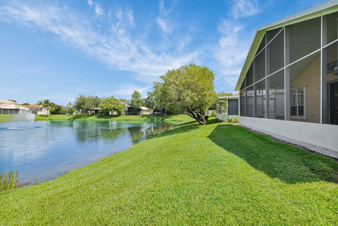 Active With Contract: $425,000 (3 beds, 2 baths, 2070 Square Feet)