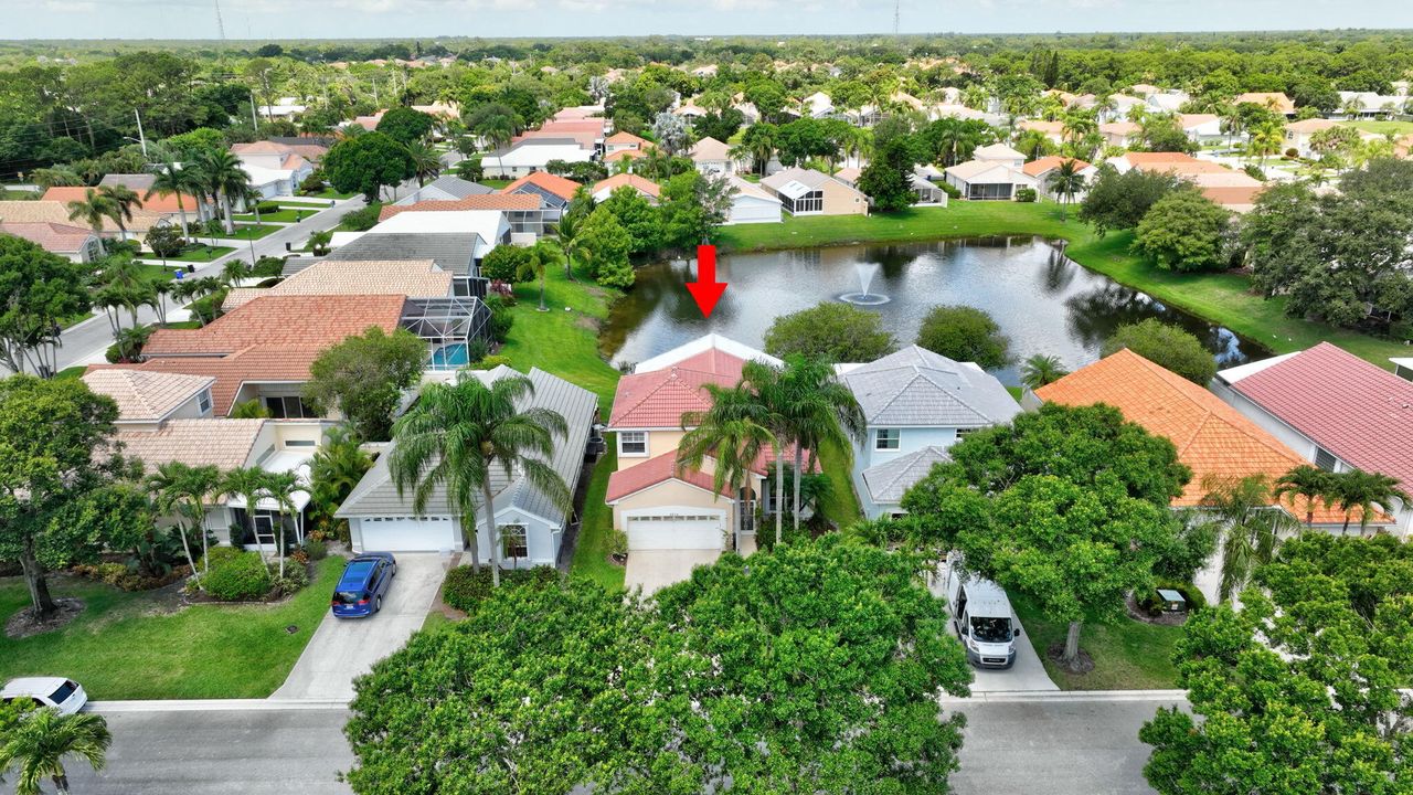 Active With Contract: $425,000 (3 beds, 2 baths, 2070 Square Feet)