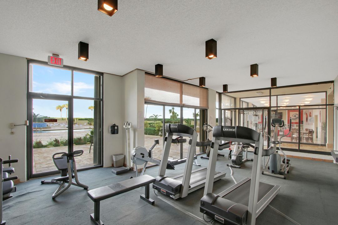 Active With Contract: $8,250 (2 beds, 2 baths, 1170 Square Feet)