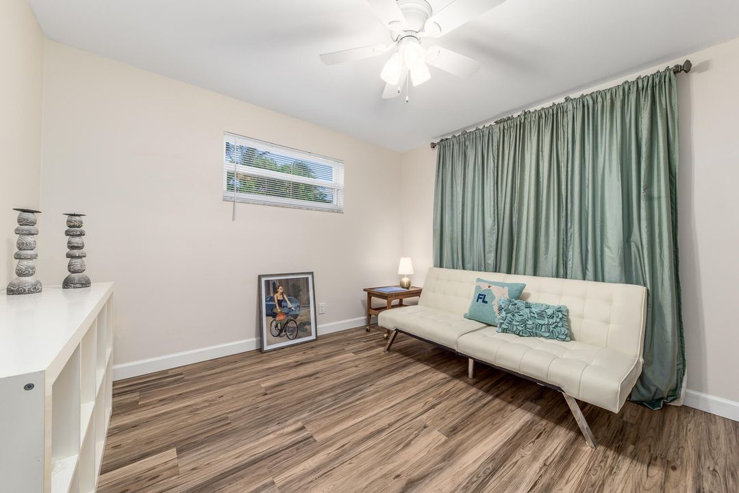 出租: $3,200 (2 贝兹, 2 浴室, 1548 平方英尺)