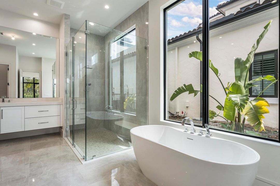 En Venta: $2,149,000 (4 camas, 4 baños, 3604 Pies cuadrados)