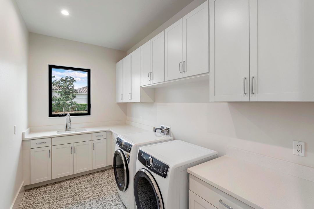 En Venta: $2,149,000 (4 camas, 4 baños, 3604 Pies cuadrados)