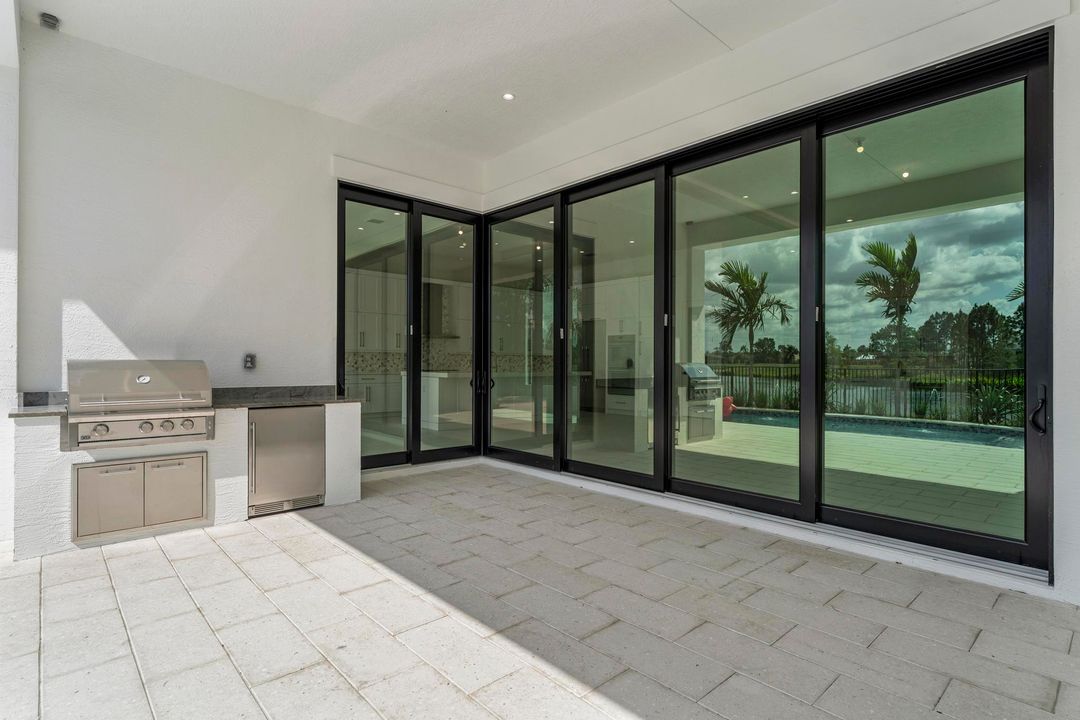 En Venta: $2,149,000 (4 camas, 4 baños, 3604 Pies cuadrados)