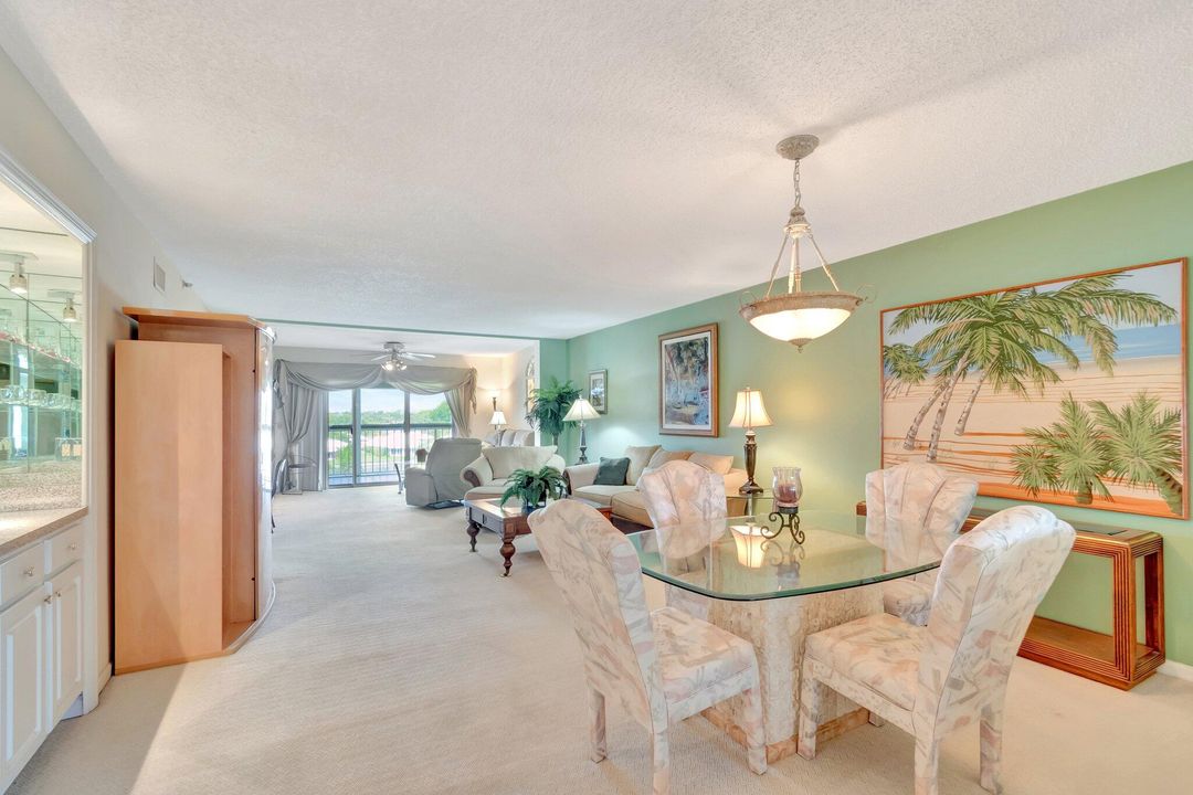 For Sale: $239,900 (2 beds, 2 baths, 1440 Square Feet)