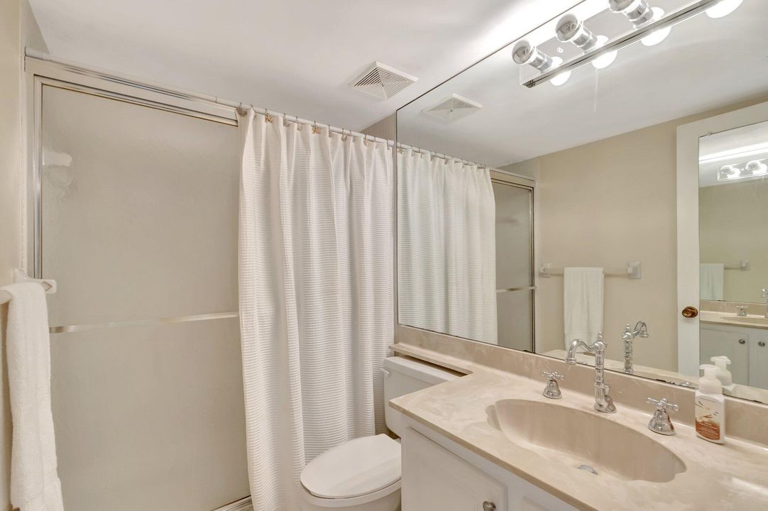 For Sale: $239,900 (2 beds, 2 baths, 1440 Square Feet)