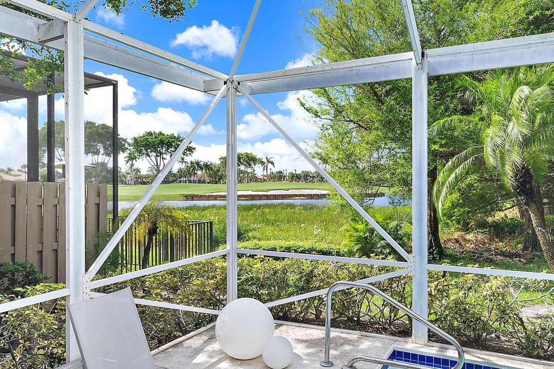 For Rent: $12,500 (4 beds, 3 baths, 2556 Square Feet)