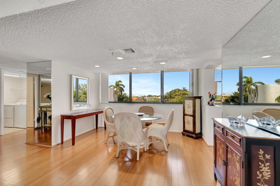 For Sale: $475,000 (2 beds, 2 baths, 1408 Square Feet)