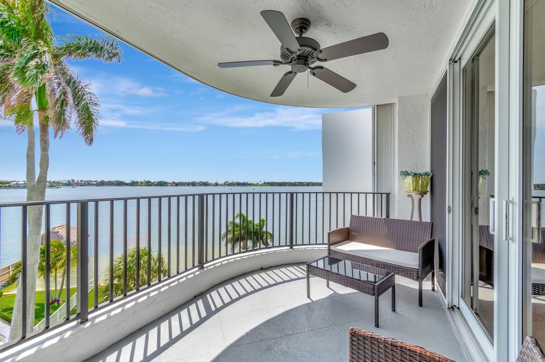 For Sale: $475,000 (2 beds, 2 baths, 1408 Square Feet)