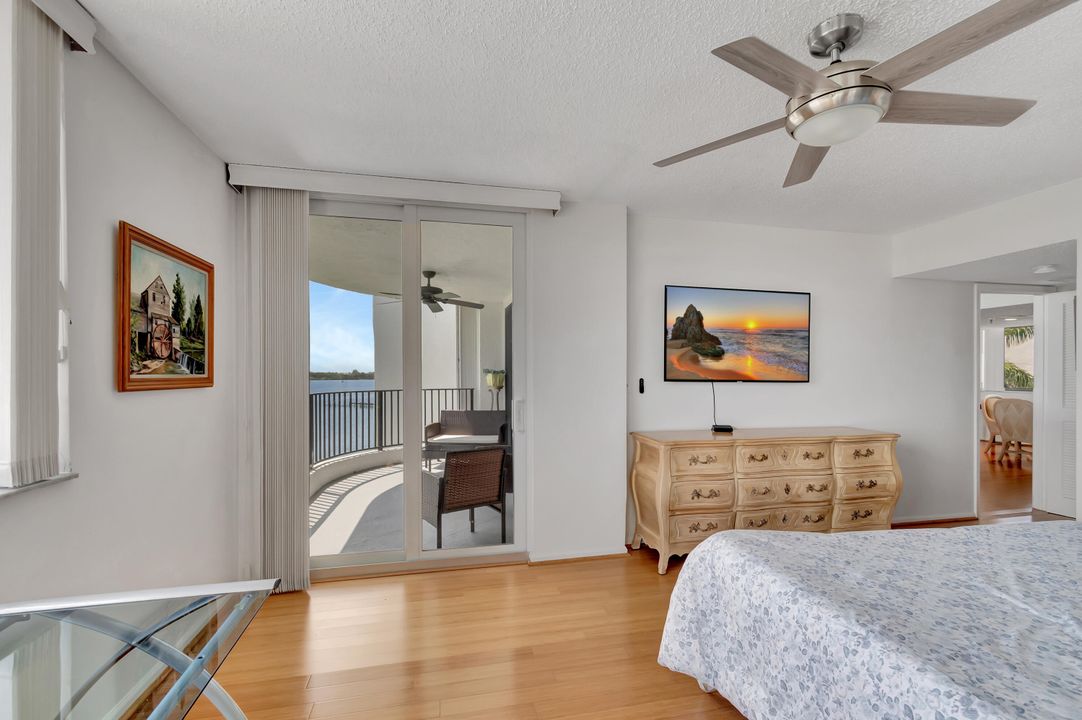 For Sale: $475,000 (2 beds, 2 baths, 1408 Square Feet)