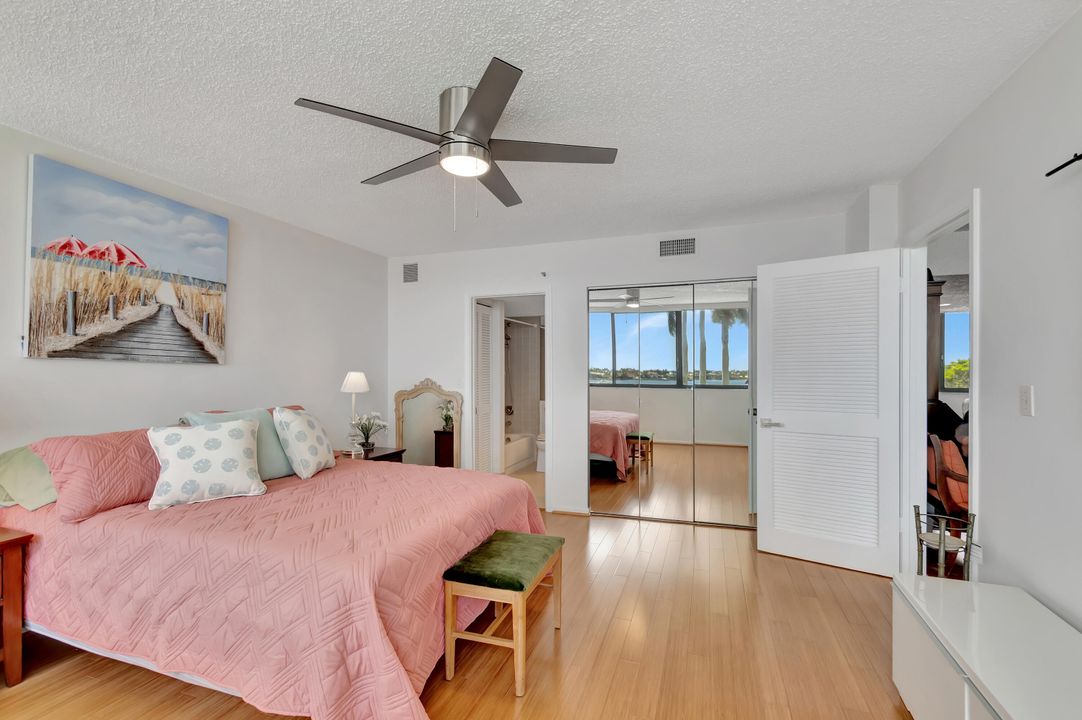 For Sale: $475,000 (2 beds, 2 baths, 1408 Square Feet)