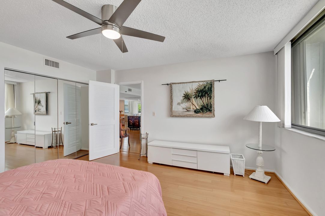 For Sale: $475,000 (2 beds, 2 baths, 1408 Square Feet)