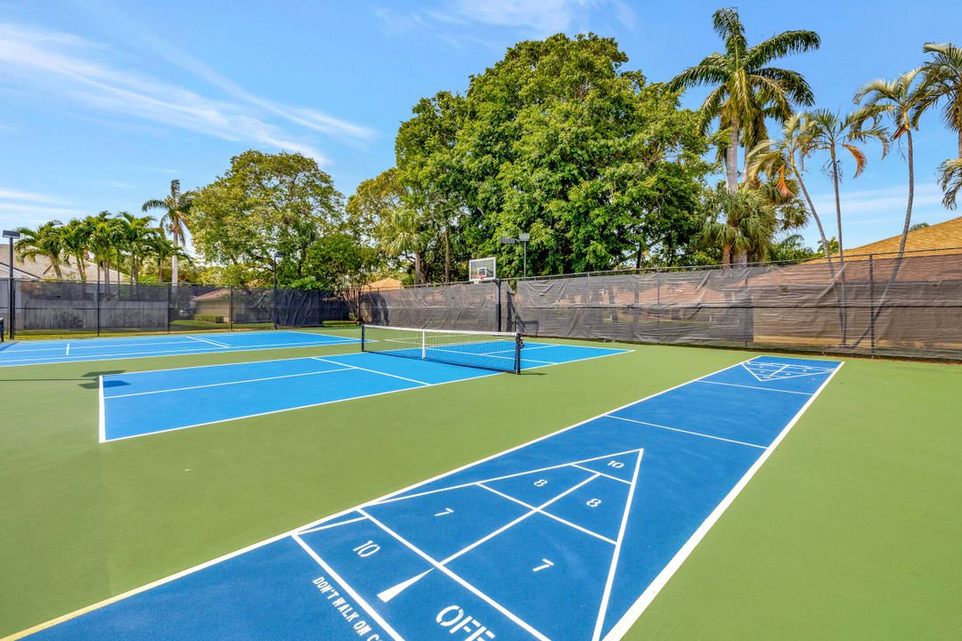 For Sale: $475,000 (2 beds, 2 baths, 1408 Square Feet)