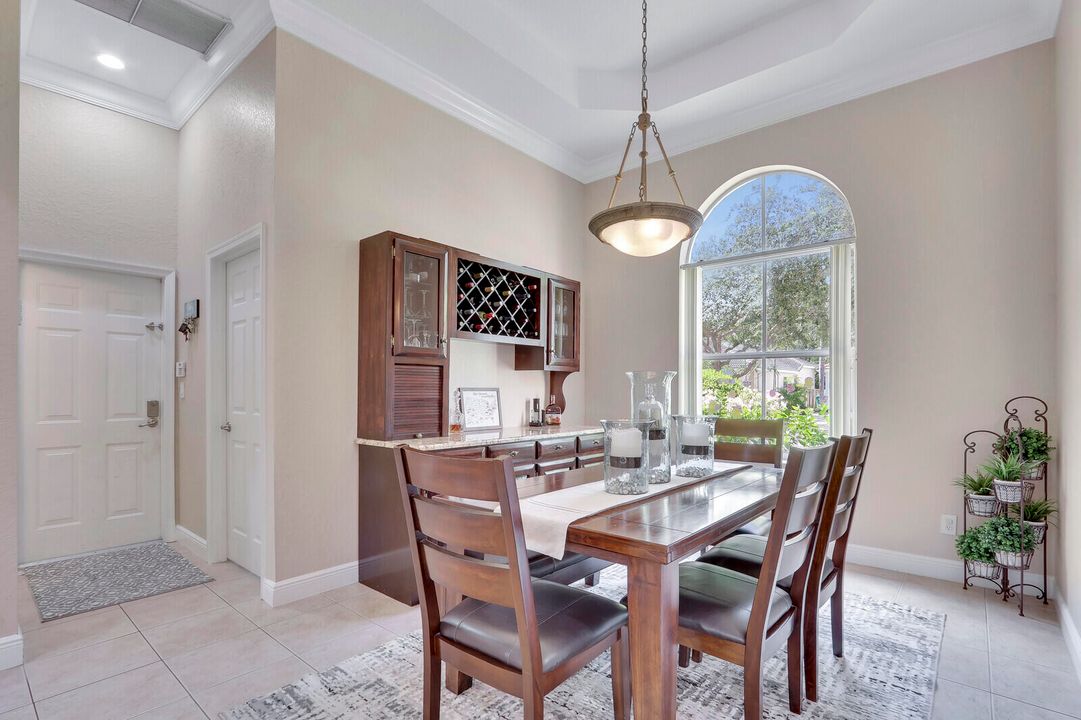 For Sale: $1,099,995 (3 beds, 3 baths, 2371 Square Feet)