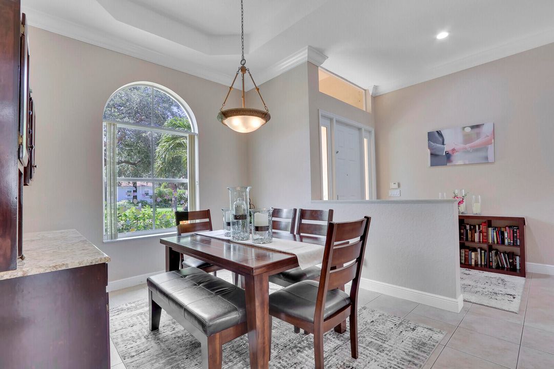 For Sale: $1,099,995 (3 beds, 3 baths, 2371 Square Feet)