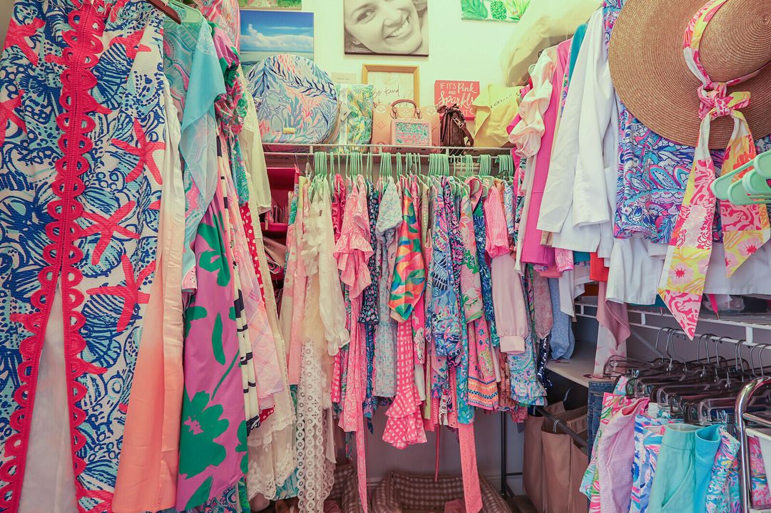 For Sale: $1,099,995 (3 beds, 3 baths, 2371 Square Feet)