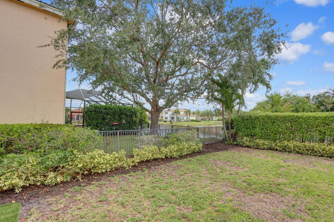 For Sale: $1,099,995 (3 beds, 3 baths, 2371 Square Feet)